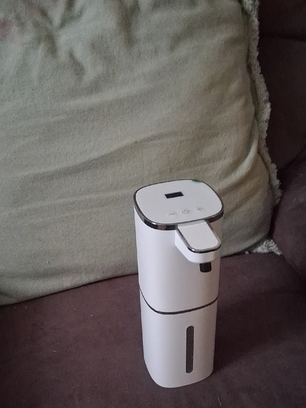 Automatic Touchless Soap Dispenser - White with Silver Trim